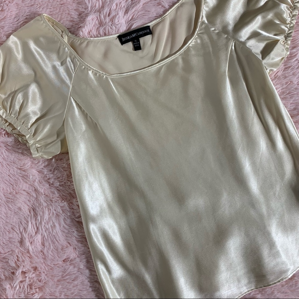Jessica mcclintock vintage silky beige top - Picture 3 of 6